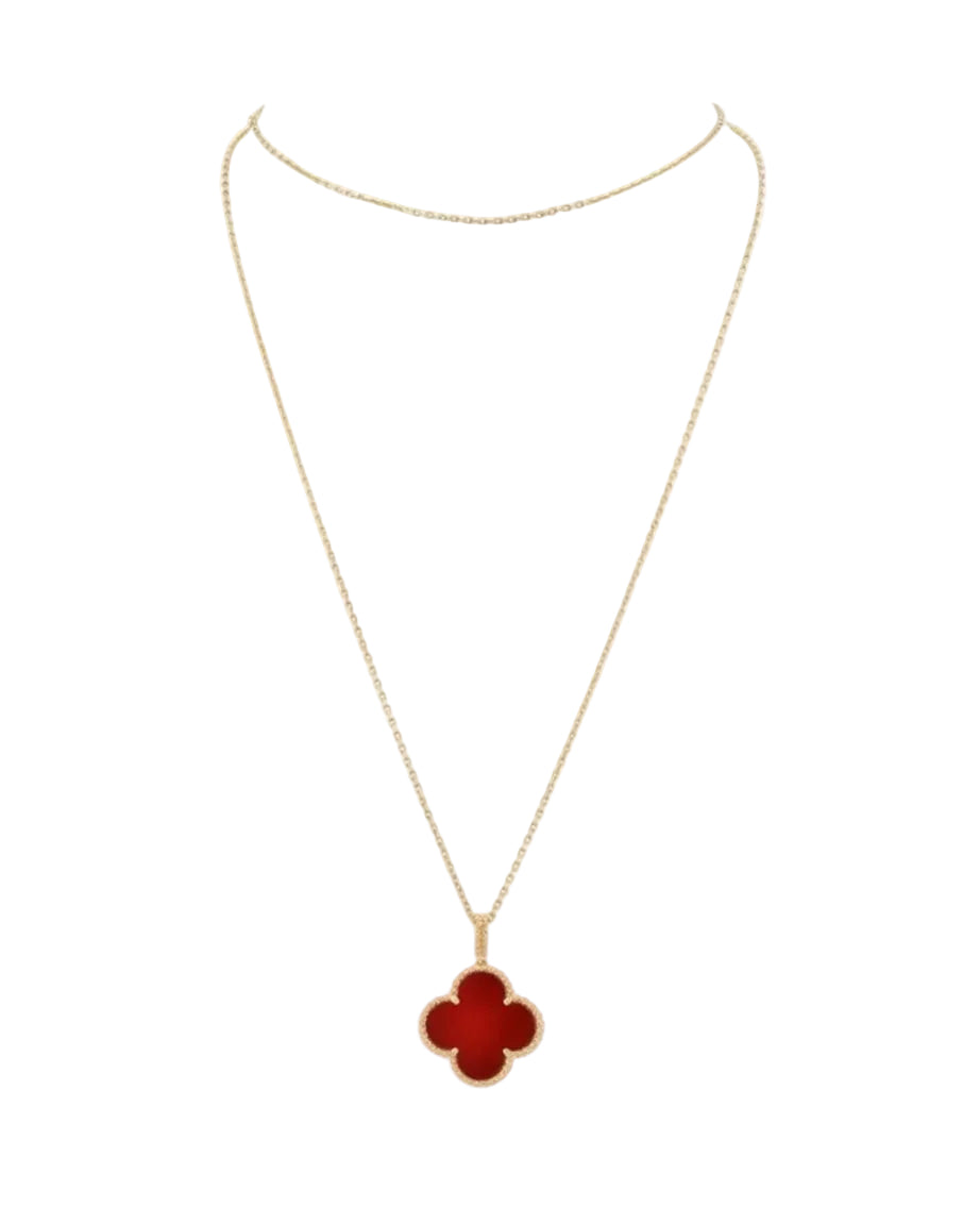 VC PENDANT NECKLACE