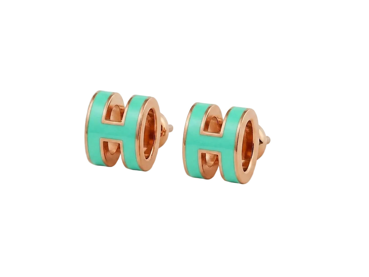 H EARRINGS
