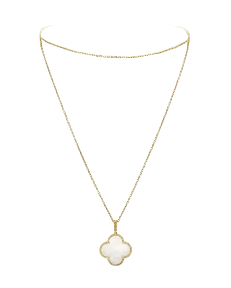 VC PENDANT NECKLACE
