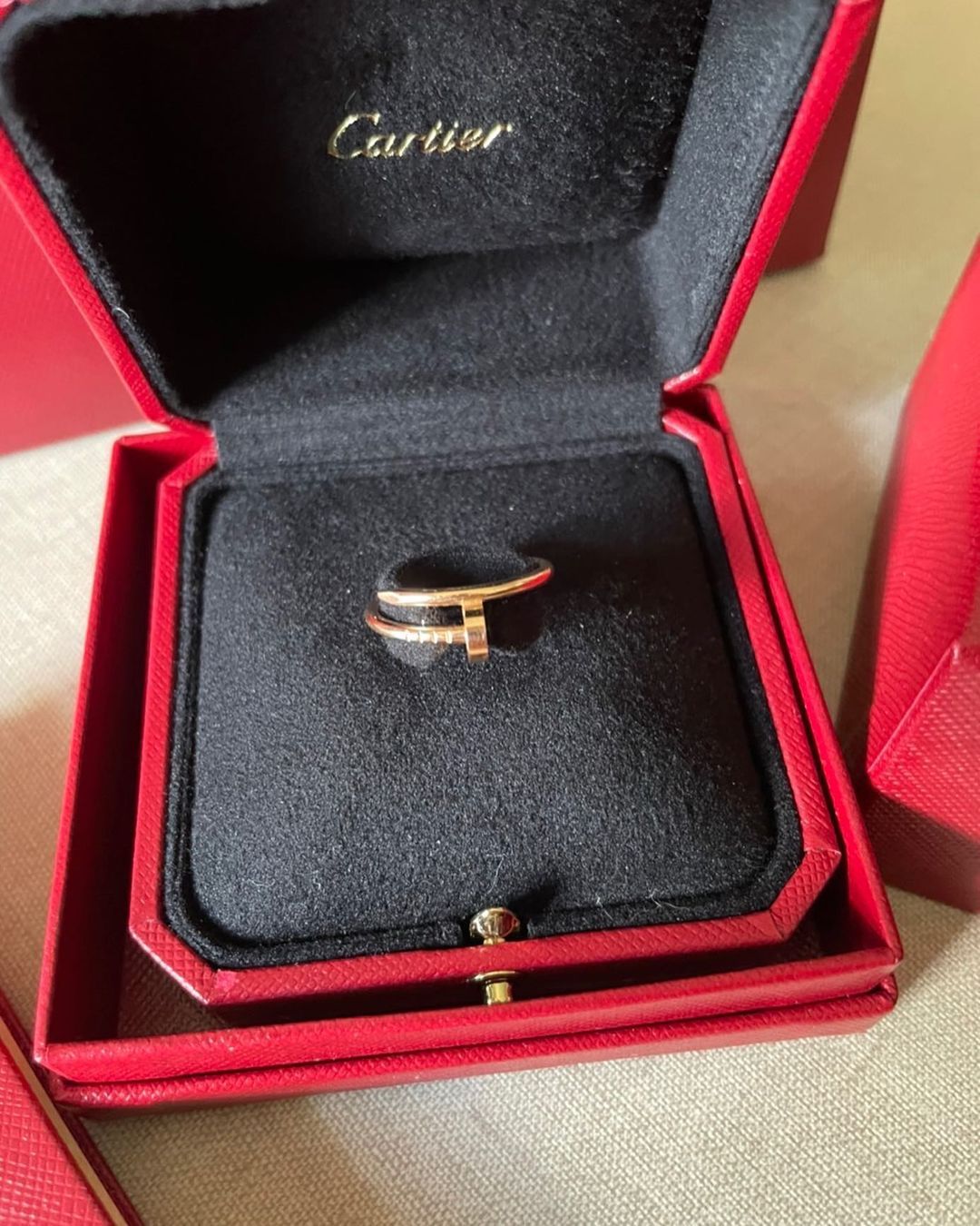 Nail Ring
